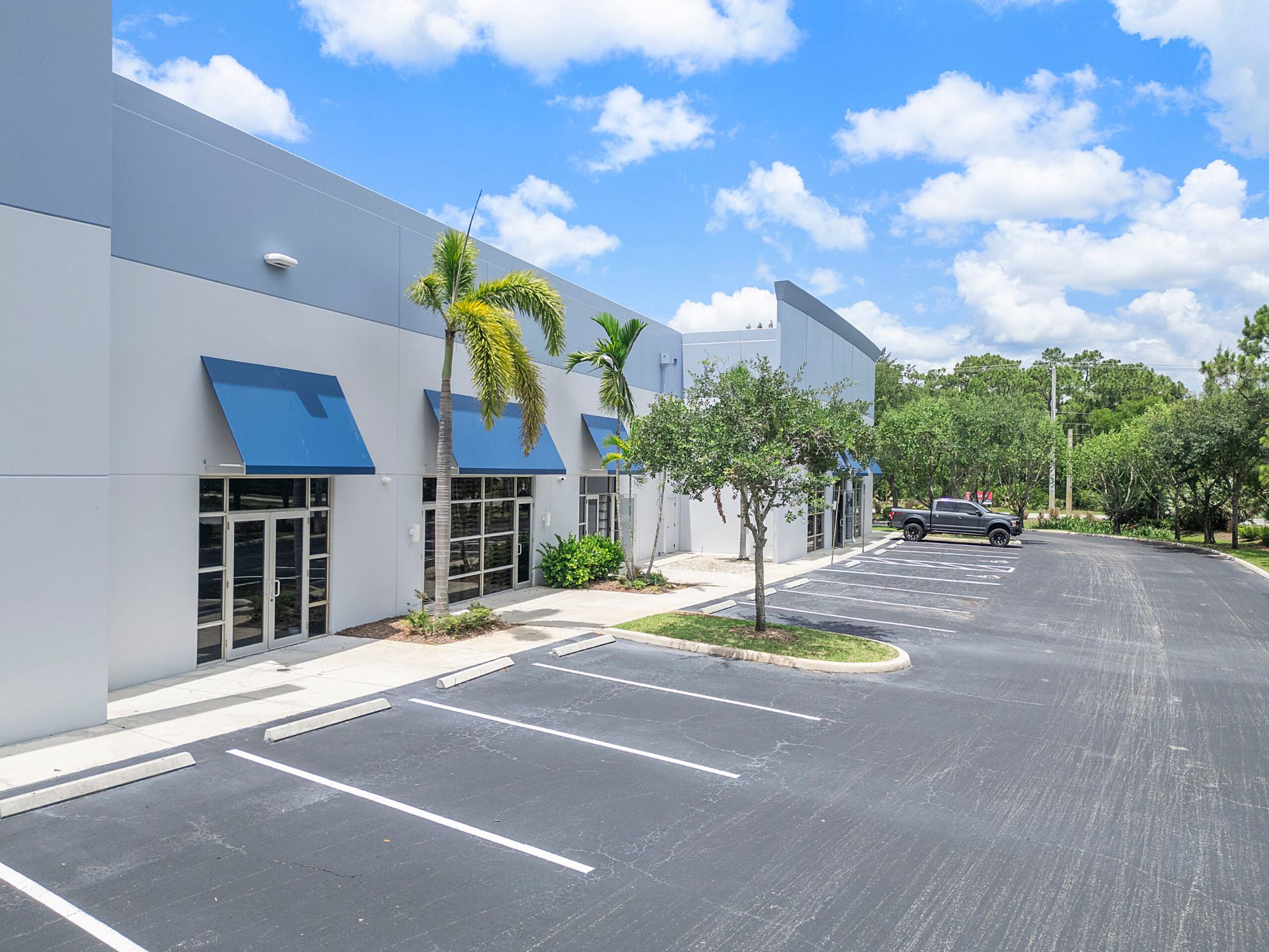 15188-park-of-commerce-blvd_016-scaled