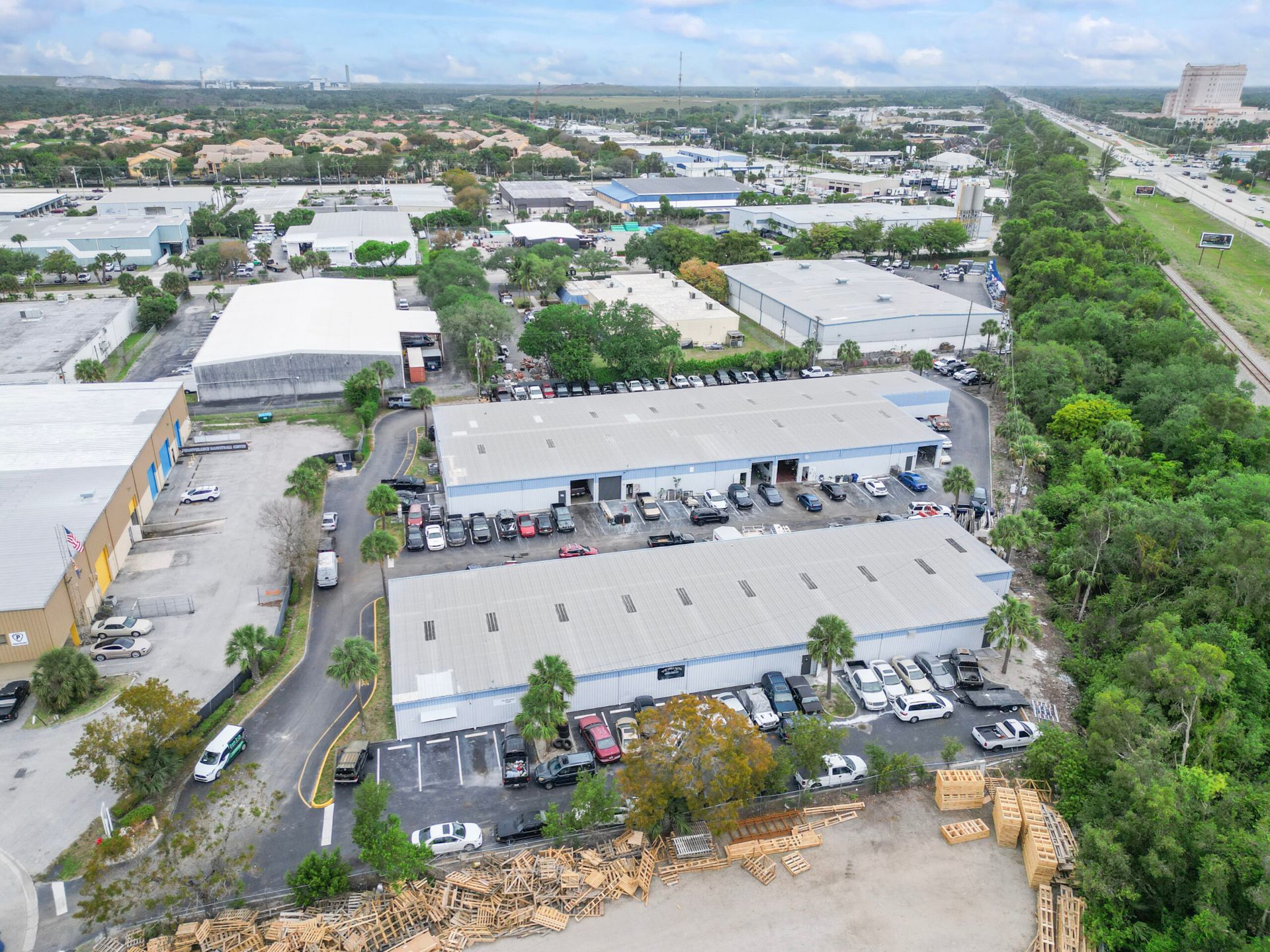 6677-42nd-terr_015-scaled