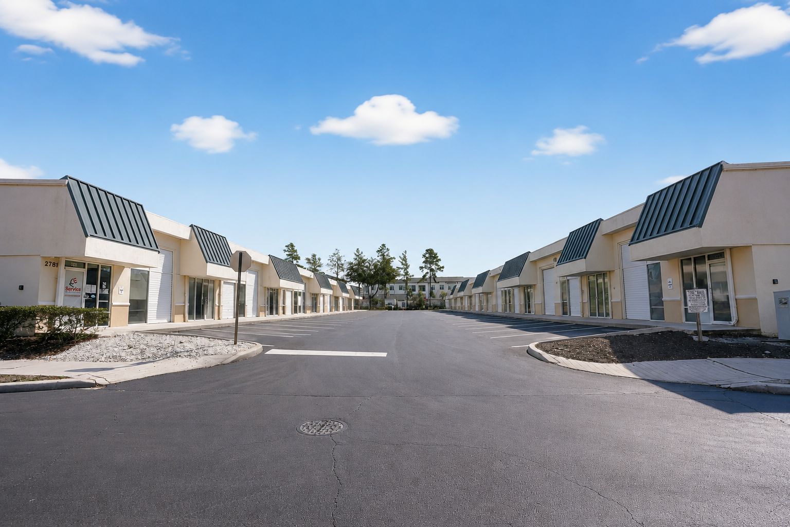 Aloma Exterior 1